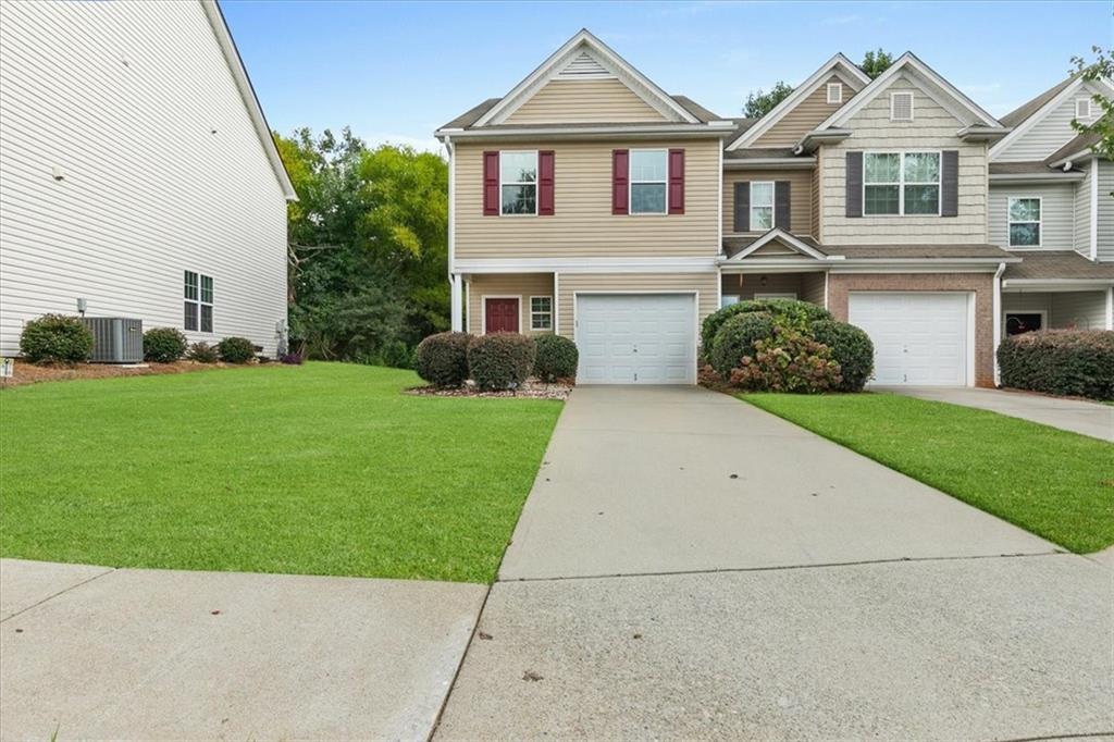 Beacon Ridge Ln, Flowery Branch, GA 30542