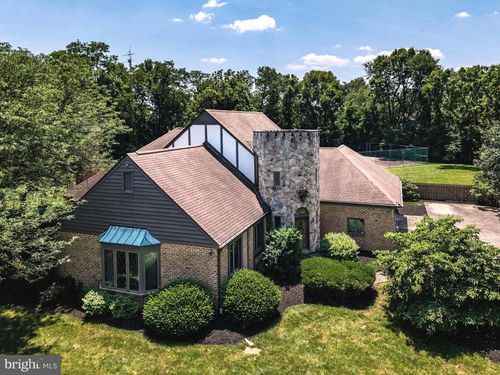 1215 Georgetown Cir, CARLISLE, PA, 17013-3549 | Card Image