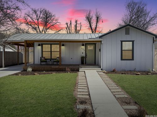 606 Harper St, Kerrville, TX, 78028-3038 | Card Image