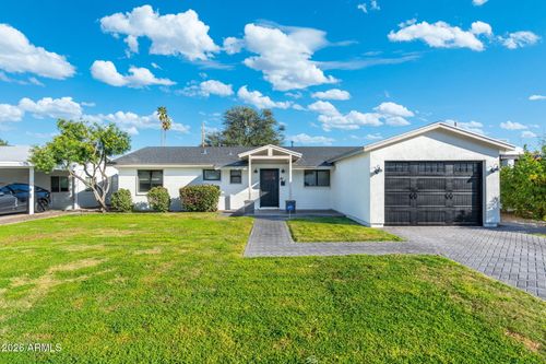 4842 E Fairmount Ave, Phoenix, AZ, 85018-5527 | Card Image