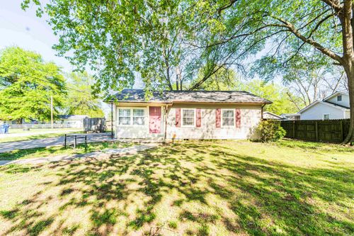 212 N Pine St, Marvell, AR, 72366-9733 | Card Image