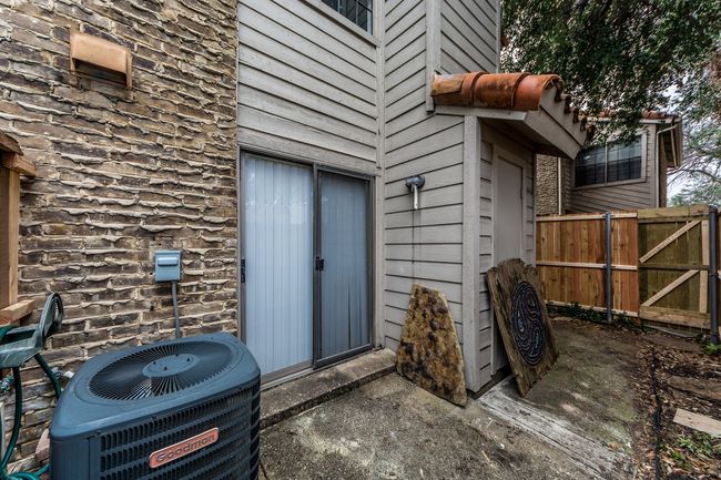 3 - 885 Dublin Dr, Condo with 2 bedrooms, 3 bathrooms and null parking in Richardson TX | Image 6