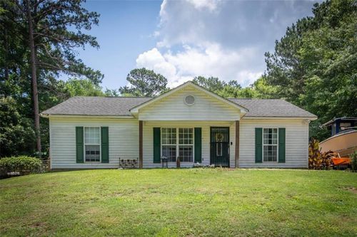 105 Pine Hill Rd, LaGrange, GA, 30241-9755 | Card Image