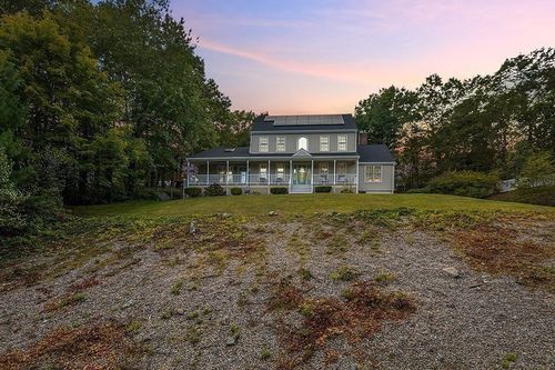 10 Cliff Dr, Plainville, MA, 02762-1940 | Card Image