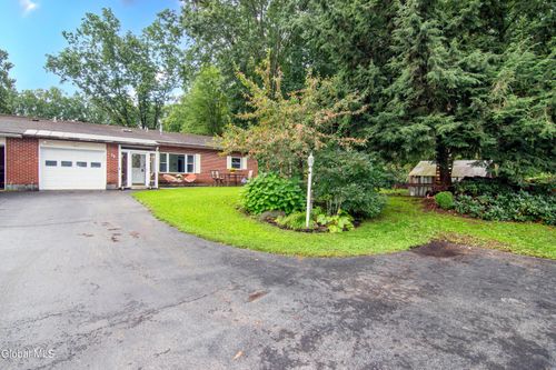 3B Lacosta Drive, Clifton Park, NY, 12065 | Card Image