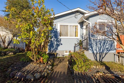 320 Buller St, Ladysmith, BC, V9G1S4 | Card Image