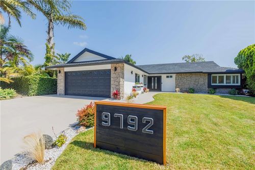 9792 La Arena Cir, Fountain Valley, CA, 92708-5132 | Card Image