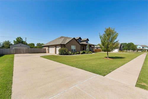 12616 Sw 28th St, Yukon, OK, 73099-5402 | Card Image