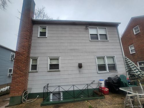 275 Claremont Ave, Mount Vernon, NY, 10552-3305 | Card Image