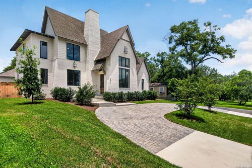 255 Claywell Dr, Alamo Heights, TX, 78209-3343 | Card Image