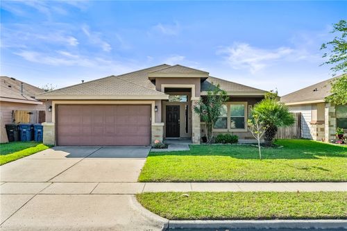 2582 Date Palm Dr, Corpus Christi, TX, 78418-4901 | Card Image