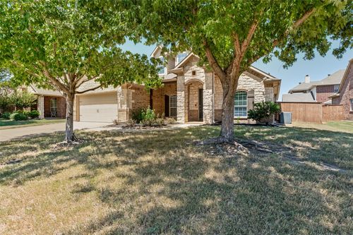 4503 Karen Dr, Mansfield, TX, 76063-8673 | Card Image
