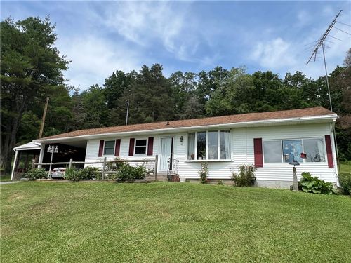 4 Crescent Dr, Newfield, NY, 14867-9281 | Card Image
