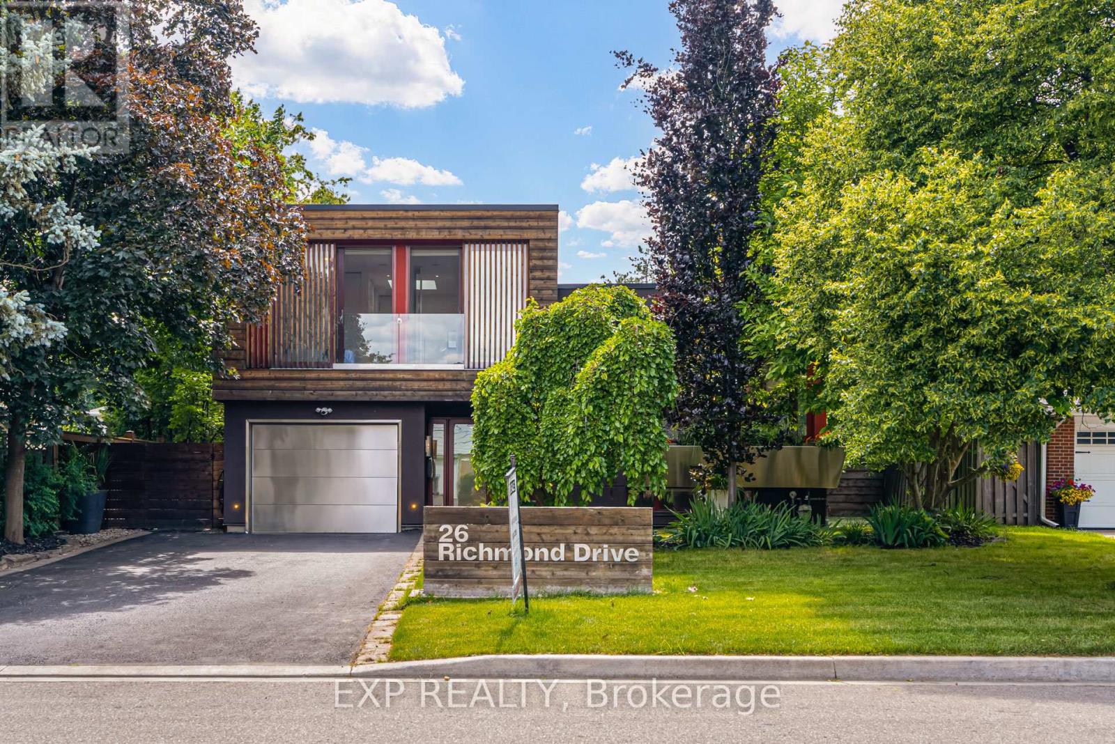 Residential in Brampton (Brampton East) 4