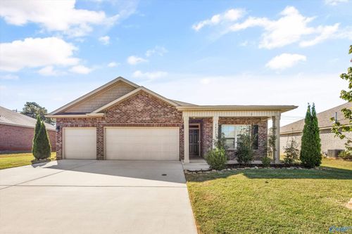 24722 Delilah Cir, Athens, AL, 35613-8569 | Card Image