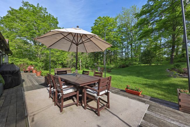 Full length rear deck. | Image 22