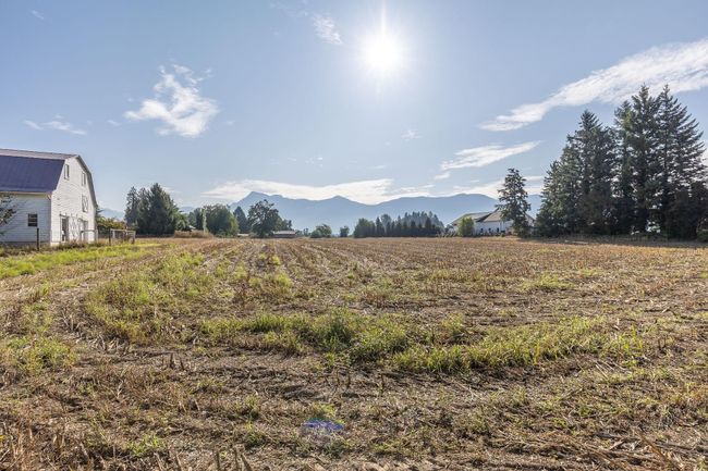 48350 Camp River Road, House other with 4 bedrooms, 1 bathrooms and 10 parking in Chilliwack BC | Image 40