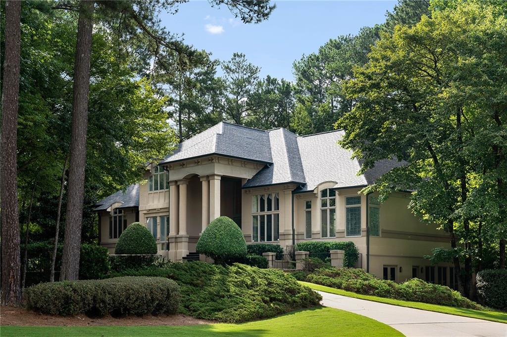 Carlisle Ln, Johns Creek, GA 30022