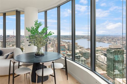 3802-2510 6th Ave, Seattle, WA, 98121-5134 | Card Image