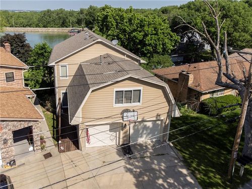 14 Emerald Shore Dr, Lake Tapawingo, MO, 64015-9658 | Card Image