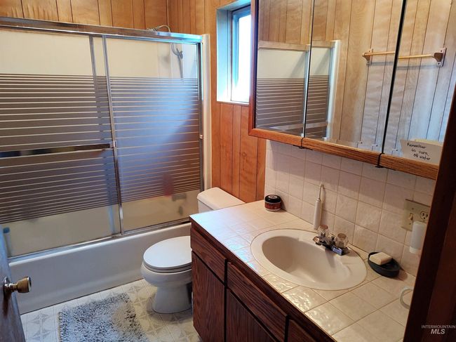 2738 Dixie Rd, House other with 2 bedrooms, 2 bathrooms and 2 parking in Dixie ID | Image 11