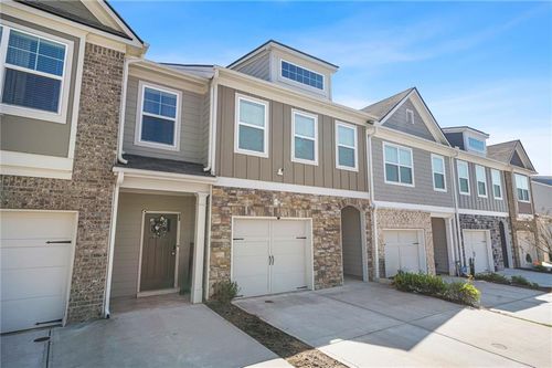 6415 Shalks Crossing Dr, Lithonia, GA, 30058-2517 | Card Image