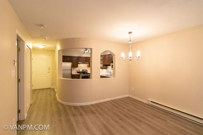 112 - 3733 Norfolk Street, Condo with 1 bedrooms, 1 bathrooms and 1 parking in Burnaby BC | Image 3