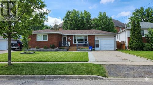 6500 Hawkins St, Niagara Falls, ON, L2G3B7 | Card Image