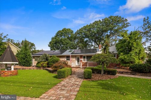 436 Pennsylvania Ave, PINE BEACH, NJ, 08741-1617 | Card Image