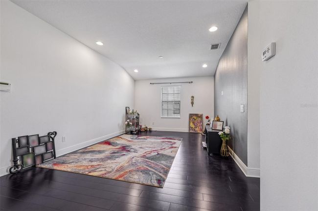 11617 Crowned Sparrow Ln, Townhouse with 3 bedrooms, 3 bathrooms and null parking in TAMPA FL | Image 8