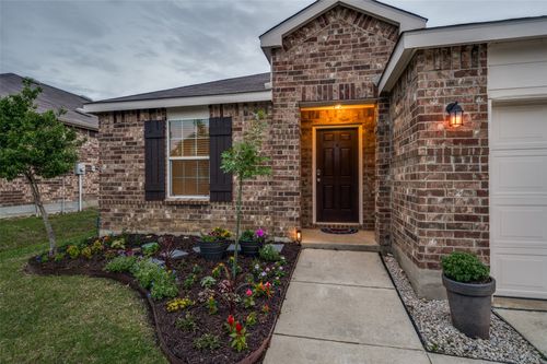 1720 Trace Dr, Aubrey, TX, 76227-1805 | Card Image