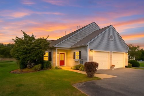 7-7 Village Way, Westport, MA, 02790-4375 | Card Image