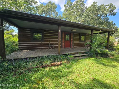 135 Osborne Ln, Harrogate, TN, 37752-7631 | Card Image