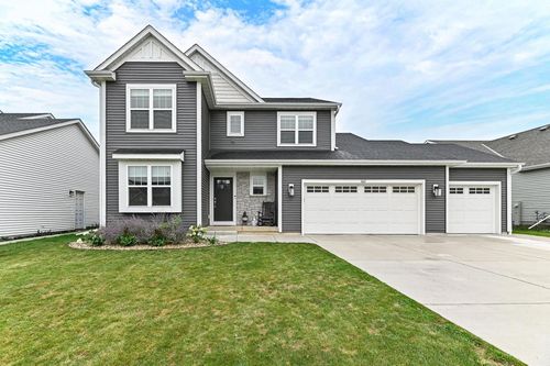 663 E Bluff Circle, WATERFORD, WI, 53185 | Card Image