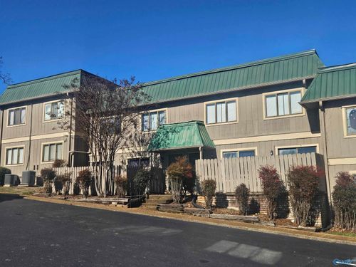 101-2225 Golf Rd Sw, Huntsville, AL, 35802-1343 | Card Image