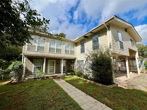 275 Sunrise Dr, Livingston, TX, 77351-6515 | Card Image