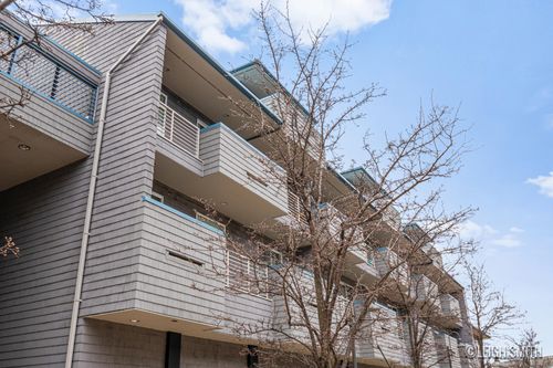 unit-301-529 Miller Dr, Grand Haven, MI, 49417-1198 | Card Image