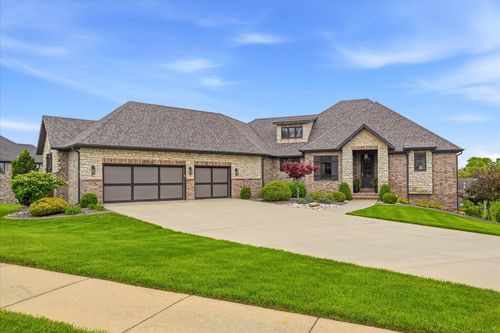 4702 Cobble Creek Dr, Springfield, MO, 65809-7503 | Card Image