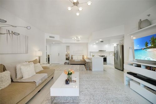 apt-1207-110 N Federal Hwy, Fort Lauderdale, FL, 33301-3519 | Card Image