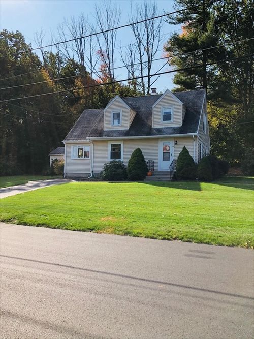 14 Elmwood Dr, Northborough, MA, 01532-2602 | Card Image