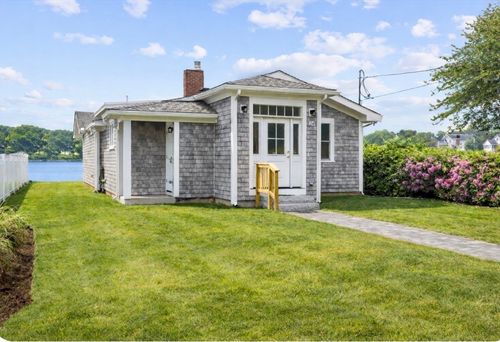 24 Cove St, Onset, MA, 02558-1857 | Card Image