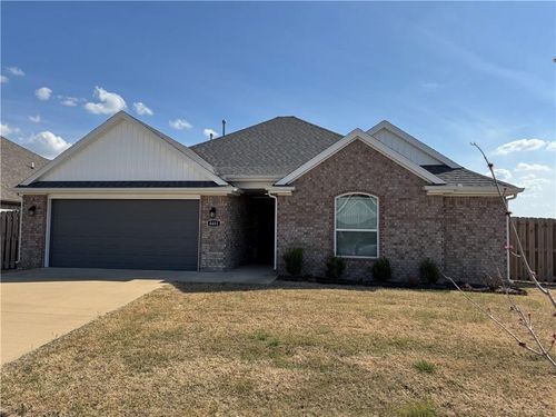 4401 W Havana Ave, Fayetteville, AR, 72704-4049 | Card Image