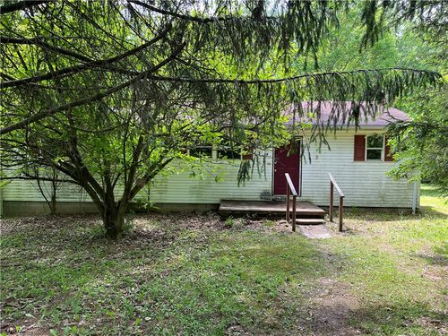 90 Grandview Ave Ext, Indiana, PA, 15701-3771 | Card Image