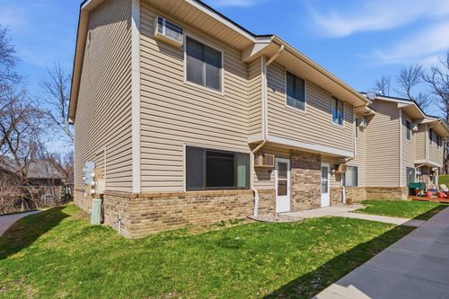 64 E 13th St, Waconia, MN, 55387-1878 | Card Image