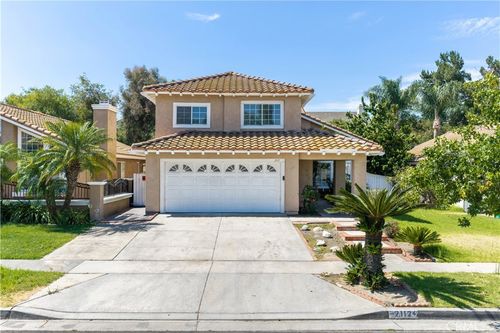 2112 Mammoth Ln, Corona, CA, 92879-5983 | Card Image