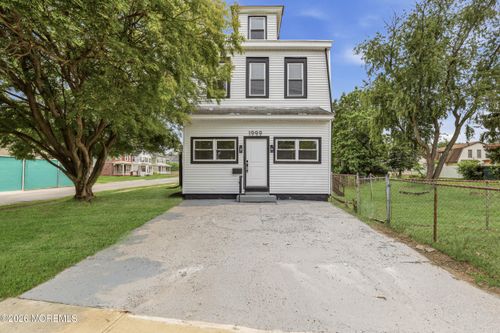 1999 Greenwood Avenue, Trenton, NJ, 08609 | Card Image