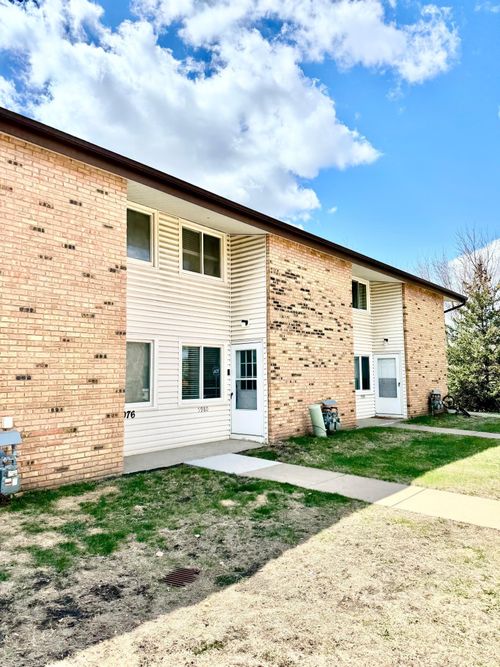 5980 83rd Pkwy N, Brooklyn Park, MN, 55443-2050 | Card Image
