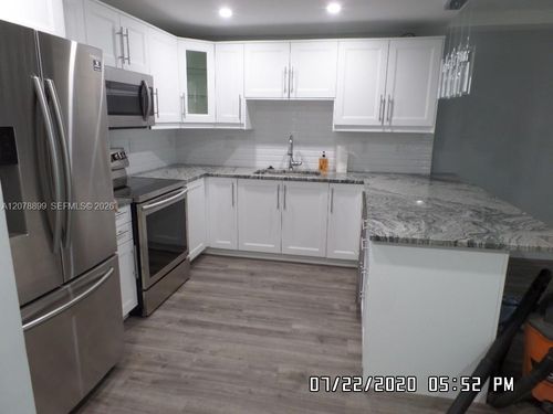 18d-1600 S Ocean Dr, Hollywood, FL, 33019-2427 | Card Image