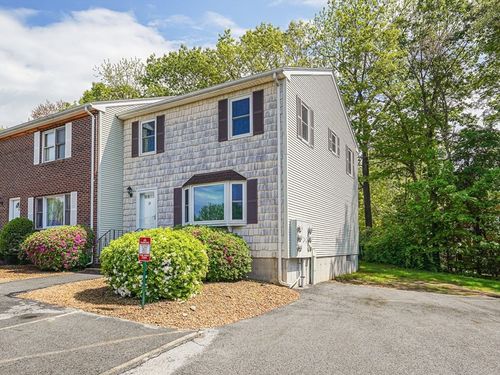 24-24 Highcrest Park, Webster, MA, 01570-4357 | Card Image