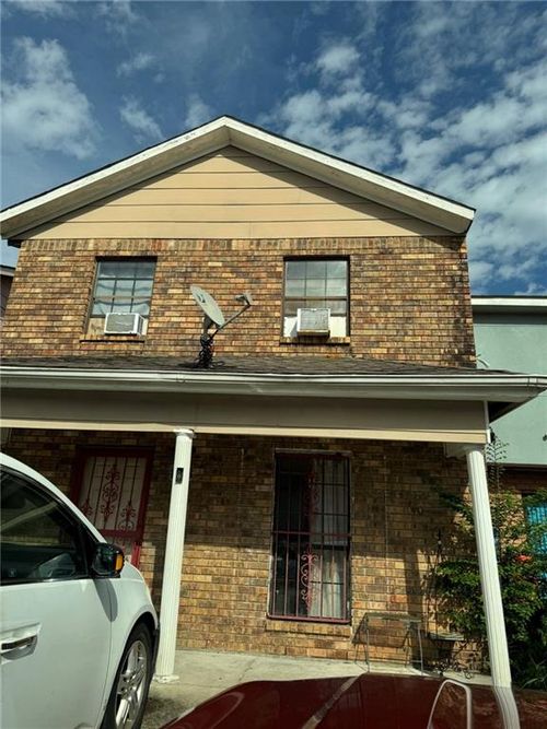 148 Westpark Ct, New Orleans, LA, 70114-4999 | Card Image